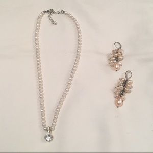Nordstrom Beautiful Vintage Pearl Necklace Set